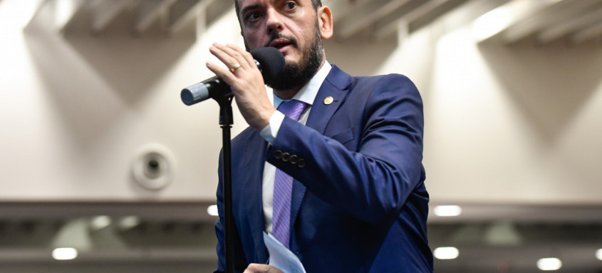 O deputado estadual Rodrigo Bacellar vai acumular a função com a presidência da Comissão de Constituição e Justiça - Foto: Thiago Lontra/Divulgação O deputado estadual Rodrigo Bacellar vai acumular a função com a presidência da Comissão de Constituição e Justiça