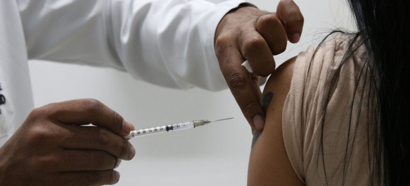 Vacinação evita internações
    