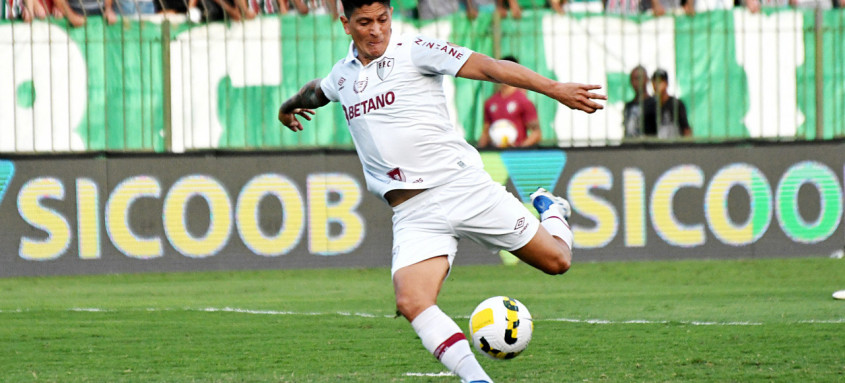 Artilheiro isolado do Campeonato Brasileiro, Germán Cano marcou seu 12º gol na competição contra o Bragantino - Foto: Mailson Santana / Fluminense Artilheiro isolado do Campeonato Brasileiro, Germán Cano marcou seu 12º gol na competição contra o Bragantino