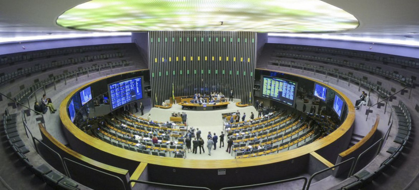 Texto segue para análise do Senado
