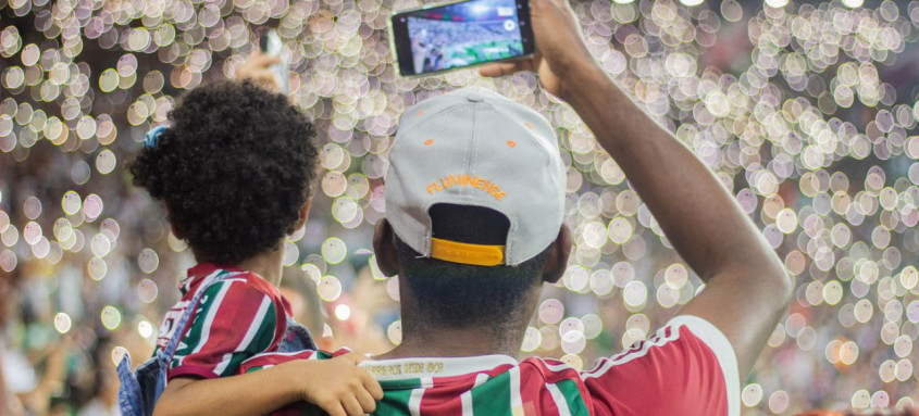 Entre outras coisas, a forma como os torcedores consomem futebol mudou nos últimos anos com a chegada do streaming - Foto: Marina Garcia / Fluminense Entre outras coisas, a forma como os torcedores consomem futebol mudou nos últimos anos com a chegada do streaming