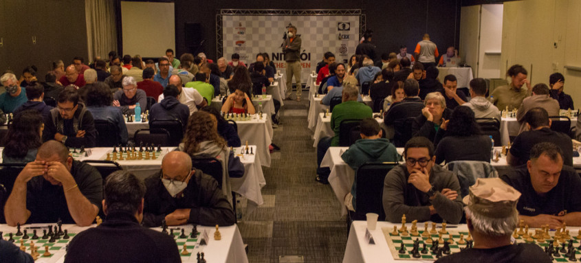 Paraguaio vence o Niterói Chess Open — A Seguir Niterói
