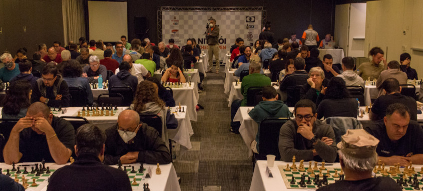 Niterói Chess Open será realizado até domingo (10), no H Niterói