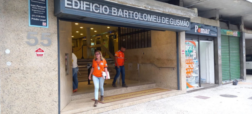 O imóvel, que fica na altura da Rua Senador Dantas