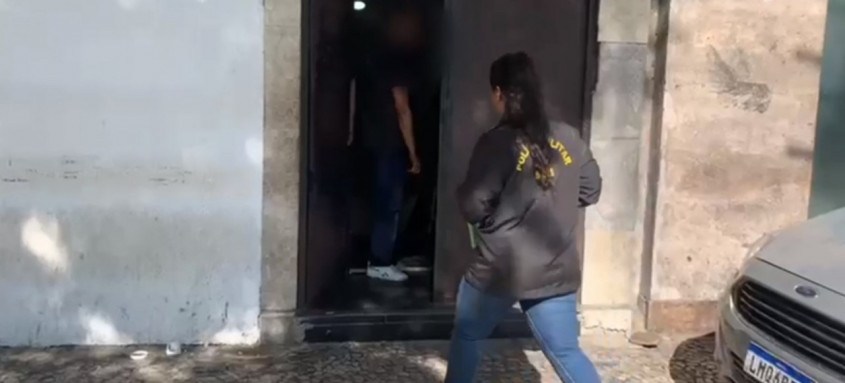 Mandados foram expedidos pela 1ª Vara Especializada em Crime Organizado do Tribunal de Justiça do estado - Foto: Divulgação Mandados foram expedidos pela 1ª Vara Especializada em Crime Organizado do Tribunal de Justiça do estado