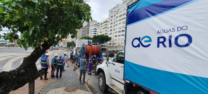 Túnel abaixo da Avenida Atlântica não passava por manutenção há 50 anos