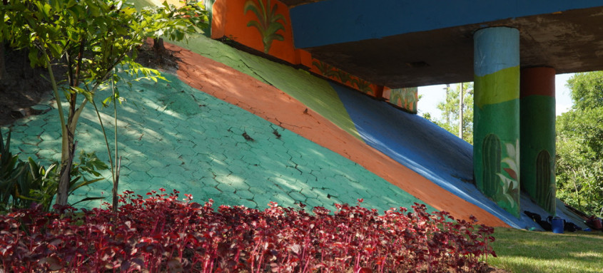 Pintura do viaduto de Jardim Catarina faz parte do projeto Cidade Ilustrada - Foto: Renan Otto / Divulgação Pintura do viaduto de Jardim Catarina faz parte do projeto Cidade Ilustrada