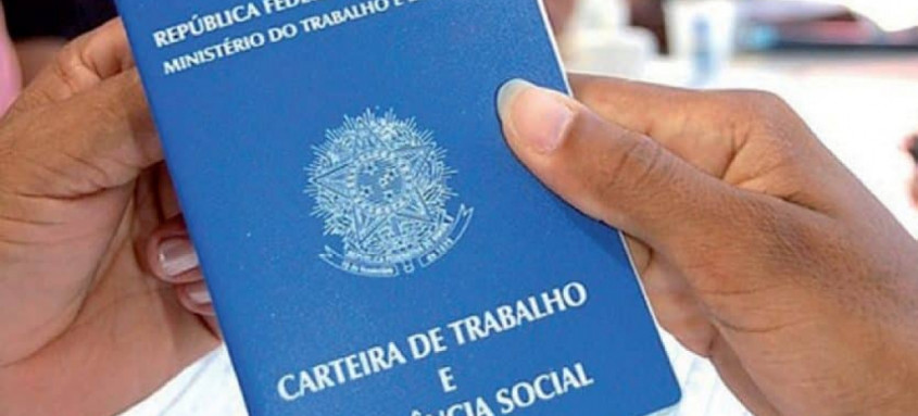 Setrab anuncia mais de 7 mil vagas de emprego