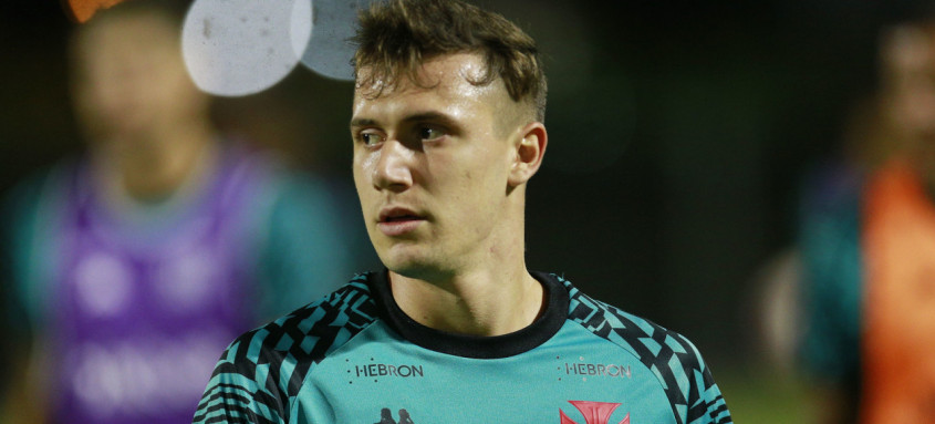 Lateral-esquerdo Lucas Piton estava na pré-lista de convocação da Itália para a Liga das Nações - Foto: Daniel Ramalho / Vasco Lateral-esquerdo Lucas Piton estava na pré-lista de convocação da Itália para a Liga das Nações