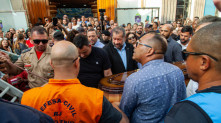 Ministro da Previdência e presidente nacional do PDT, Carlos Lupi, acompanhou o cortejo que percorreu ruas da cidade Divulgação