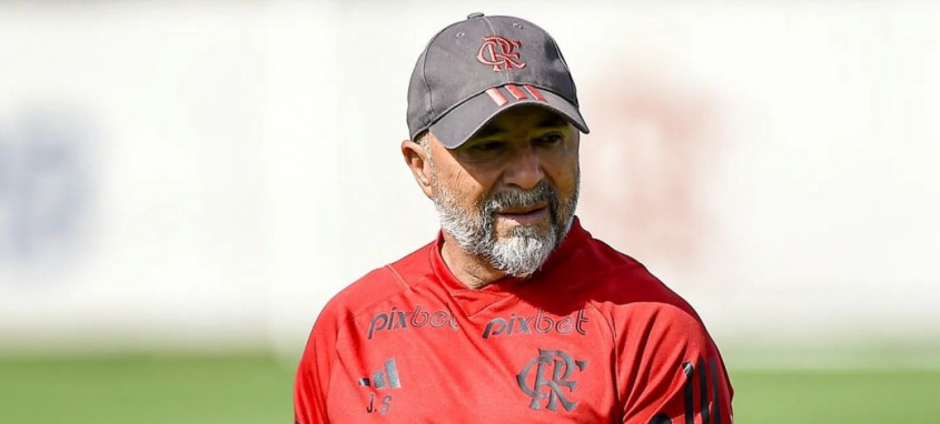 Técnico Jorge Sampaoli deixa o clube após cinco meses e com o vice da Copa do Brasil - Foto: Marcelo Cortes / Flamengo Técnico Jorge Sampaoli deixa o clube após cinco meses e com o vice da Copa do Brasil