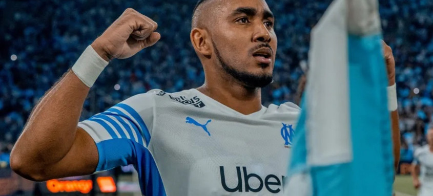 A negociação entre Vasco e o meia-atacante francês Dimitri Payet teve final feliz neste sábado - Foto: Twitter/Olympique de Marselha A negociação entre Vasco e o meia-atacante francês Dimitri Payet teve final feliz neste sábado