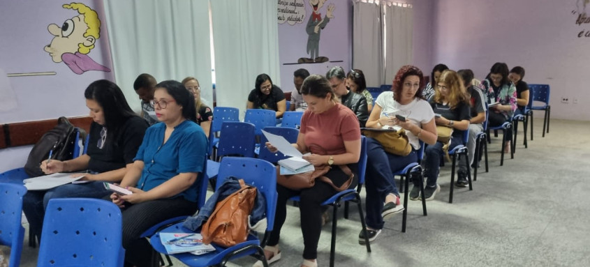 Professores vão estimular alunos a criarem campanhas positivas sobre a água