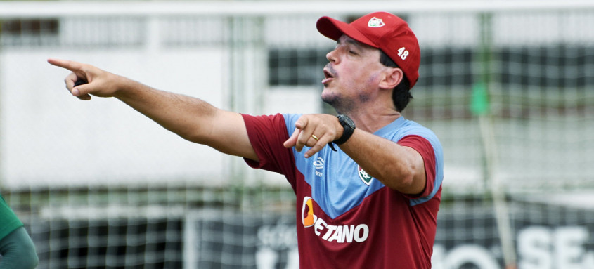 Fernando Diniz segue preparando o time do Fluminense para a disputa do Mundial de Clubes