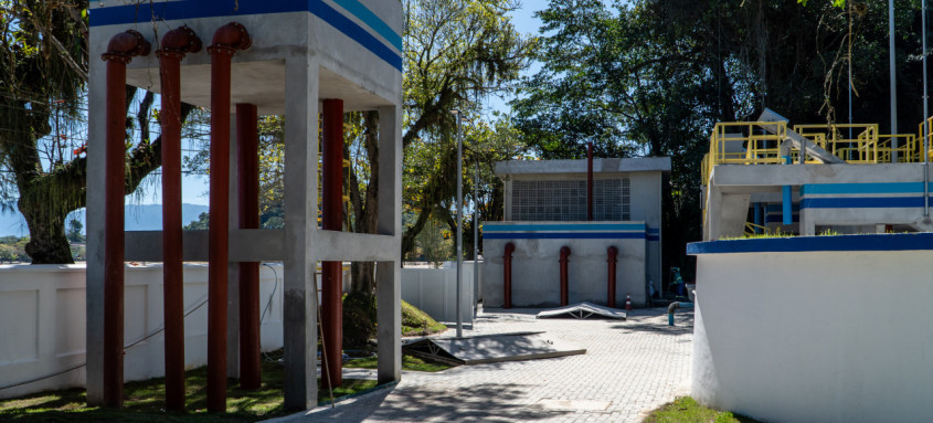 Águas do Rio entrega obra de ampliação e modernização do sistema de esgotamento sanitário no bairro da capital fluminense com investimento de R$ 26 milhões