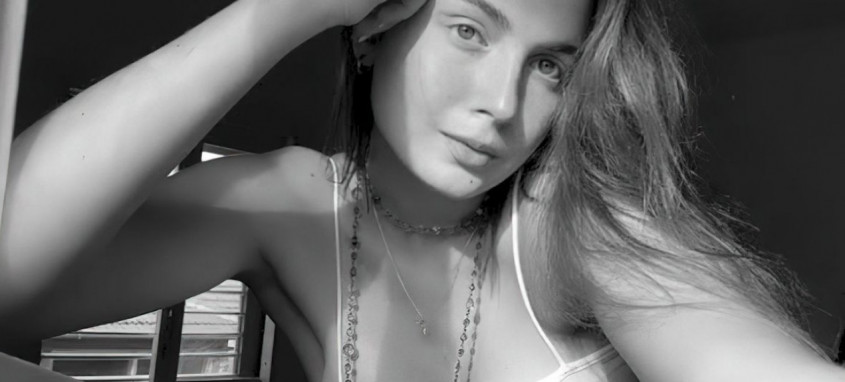 Bruna Valeanu, de 24 anos, teve a morte confirmada por familiares através das redes sociais - Foto: Bruna Valeanu / Arquivo pessoal Bruna Valeanu, de 24 anos, teve a morte confirmada por familiares através das redes sociais