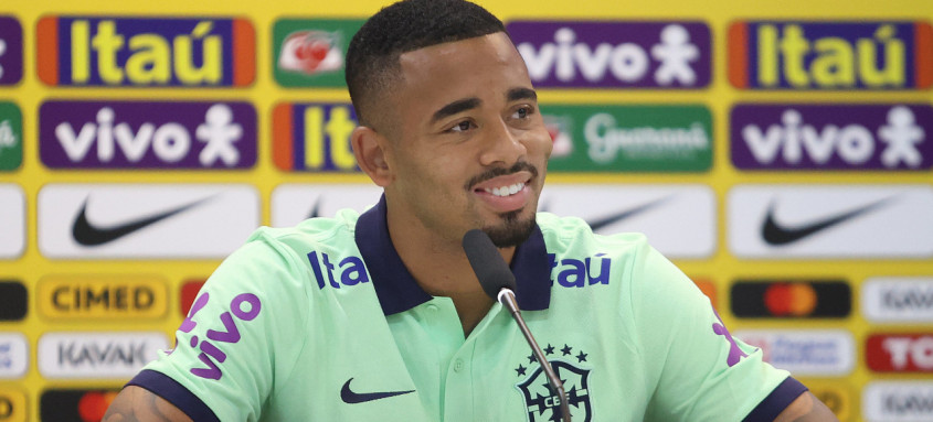Gabriel Jesus volta ao ataque do Brasil no lugar de Vini Jr., cortado por lesão
- Foto: Vitor Silva / CBF Gabriel Jesus volta ao ataque do Brasil no lugar de Vini Jr., cortado por lesão