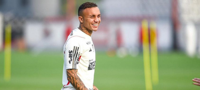 Everton Cebolinha foi o melhor jogador na vitória do Fla no último domingo com gol e assistência - Foto: Marcelo Cortes / Flamengo Everton Cebolinha foi o melhor jogador na vitória do Fla no último domingo com gol e assistência