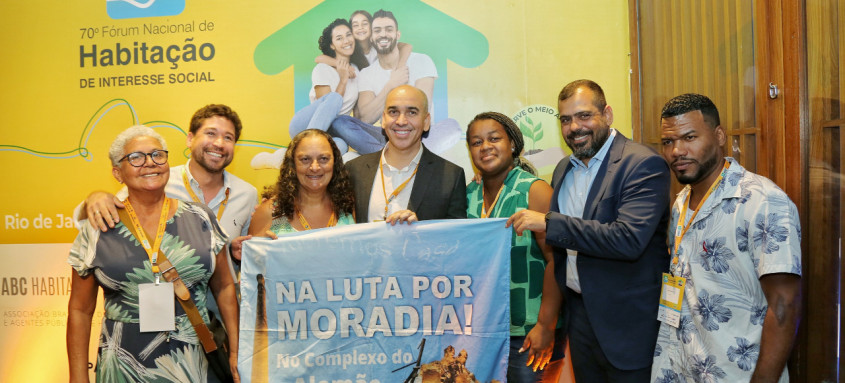 No segundo dia do Fórum Nacional de Habitação, Hailton Madureira comentou o novo Minha Casa, Minha Vida e tranquilizou gestores quanto ao planejamento orçamentário 
