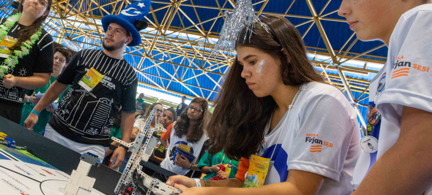 Etapa Regional, aberta ao público e gratuita, acontece nos dias 6 e 7 de dezembro, na Escola Firjan SENAI SESI Tijuca - Foto: Vinicius Magalhaes / Sesi Etapa Regional, aberta ao público e gratuita, acontece nos dias 6 e 7 de dezembro, na Escola Firjan SENAI SESI Tijuca