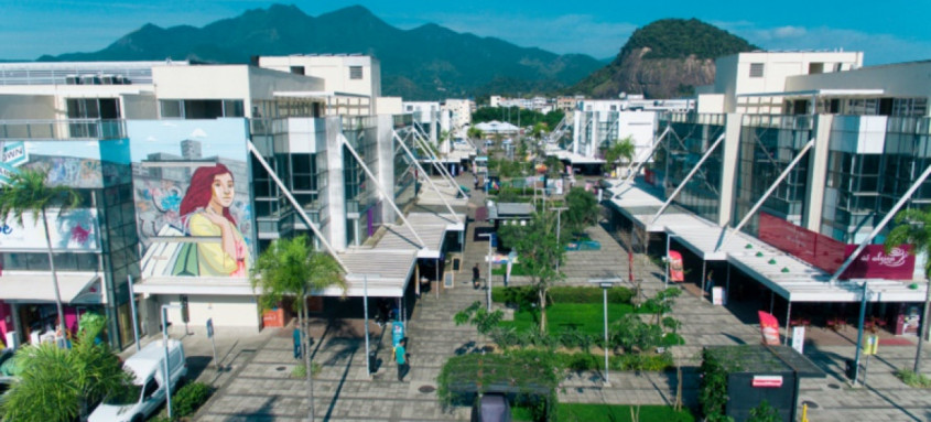Uptown Barra 
