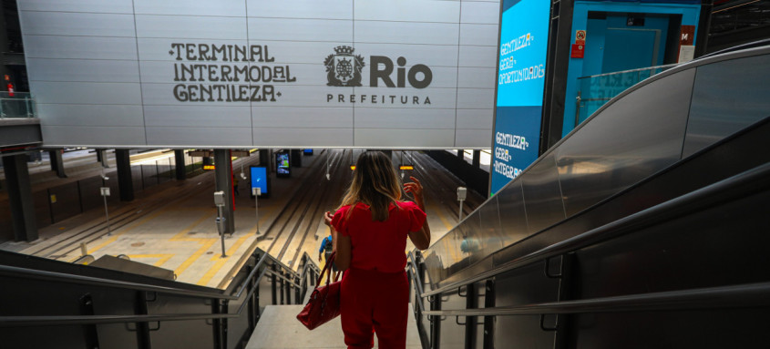 O Terminal Gentileza iniciou sua operação no sábado

