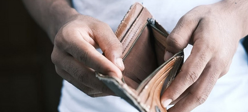 São 72 milhões de brasileiros inadimplentes e outros 271 milhões com dívidas ativas, segundo Serasa - Foto: Unsplash São 72 milhões de brasileiros inadimplentes e outros 271 milhões com dívidas ativas, segundo Serasa