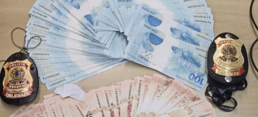 PF prende jovem com R$ 29 em dinheiro falso