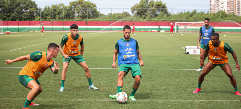 Tricolor segue preparação para estreia na Libertadores na quarta-feira, em Lima, contra o Alianza - Foto: Marcelo Gonçalves/Fluminense Tricolor segue preparação para estreia na Libertadores na quarta-feira, em Lima, contra o Alianza