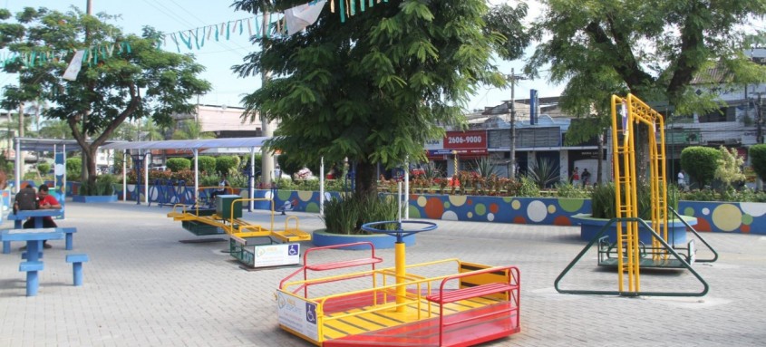 Projeto Praça Renovada já foi concluído em 11 praças do município de São Gonçalo