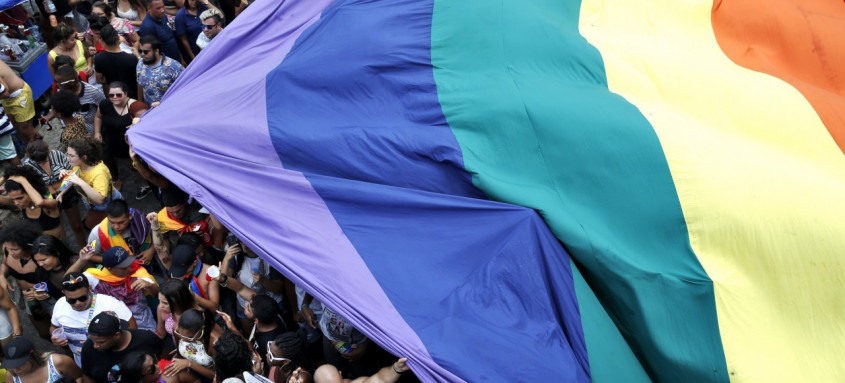 De cada dez vítimas de violência LGBTfóbicas, seis foram agredidas por familiares ou pessoas conhecidas, revelou o estudo