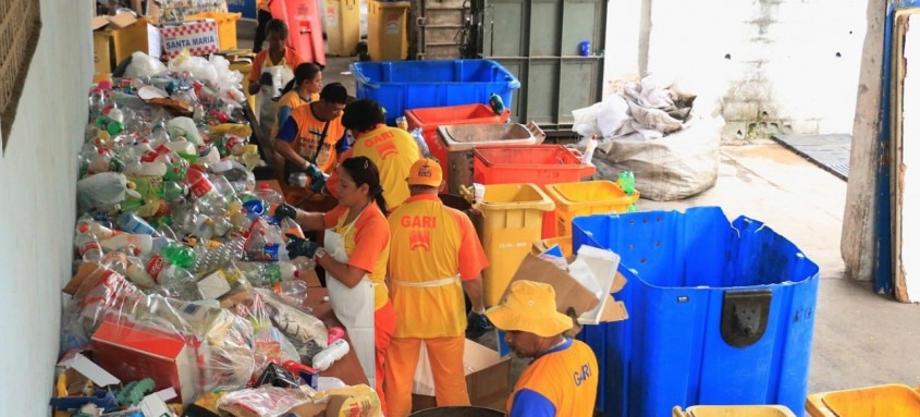 A Companhia de Limpeza Urbana de Niterói (Clin) está intensificando cada vez mais o trabalho de reciclagem da cidade