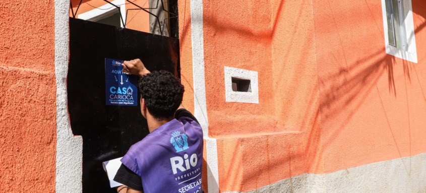 Fachada reformada pelo projeto Casa Carioca