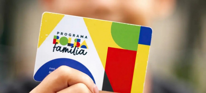 Caixa paga hoje a parcela de maio do novo Bolsa Família aos beneficiários com Número de Inscrição Social (NIS) de final 6 - Foto: Lyon Santos/MDS Caixa paga hoje a parcela de maio do novo Bolsa Família aos beneficiários com Número de Inscrição Social (NIS) de final 6