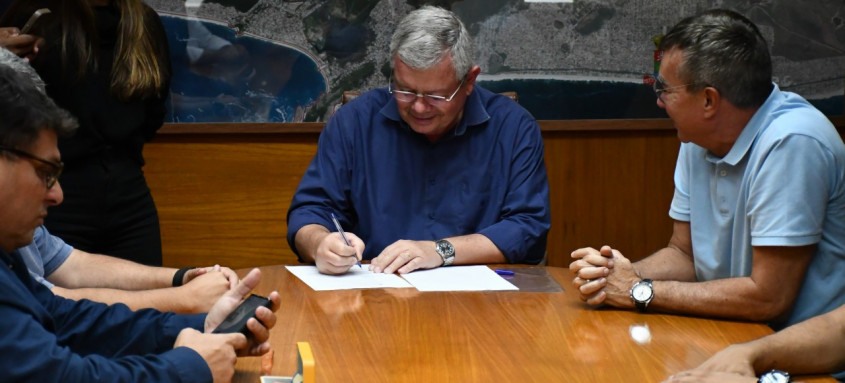 Prefeitura de Niteroí vai investir R$ 5,4 milhões na reurbanização do entorno do Campo do Mineirinho - Foto: Divulgação Prefeitura de Niteroí vai investir R$ 5,4 milhões na reurbanização do entorno do Campo do Mineirinho