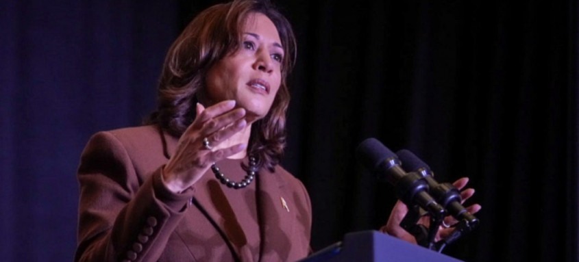 Apesar do apoio de Biden à vice-presidente, Kamala precisa ainda ser confirmada pela convenção do Partido Democrata