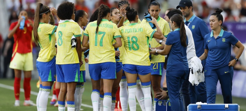 Seleção Brasileira volta a campo no próximo sábado pelas quartas de final
- Foto: Rafael Ribeiro/CBF Seleção Brasileira volta a campo no próximo sábado pelas quartas de final