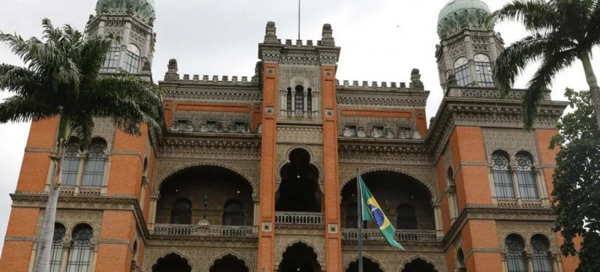 Nova assembleia dos funcionários da Fiocruz está marcada para sexta-feira
- Foto: Fernando Frazão/Agência Brasil Nova assembleia dos funcionários da Fiocruz está marcada para sexta-feira