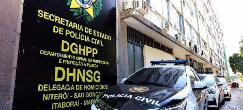 DHNSG iniciou as investigações e identificou a mulher e o homem pela autoria e participação no homicídio - Foto: Divulgação DHNSG iniciou as investigações e identificou a mulher e o homem pela autoria e participação no homicídio