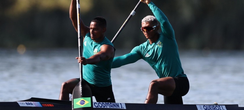Dupla brasileira terminou na última posição a final do C2 500m 