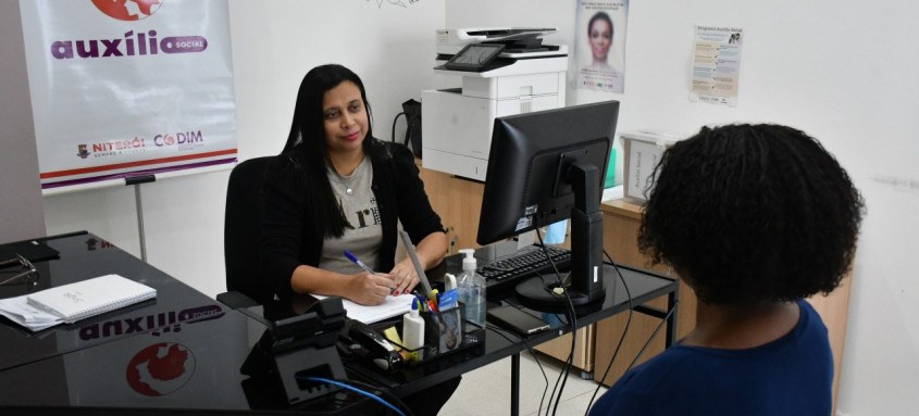 Niterói possui cinco equipamentos principais de proteção à mulher Centro Especializado de Atendimento à Mulher Neuza Santos (Ceam), dois Núcleos de Atendimento à Mulher (Nuam), a Sala Lilás e o Espaço Empreender - Foto: Bruno Eduardo Alves/Divulgação Niterói possui cinco equipamentos principais de proteção à mulher Centro Especializado de Atendimento à Mulher Neuza Santos (Ceam), dois Núcleos de Atendimento à Mulher (Nuam), a Sala Lilás e o Espaço Empreender