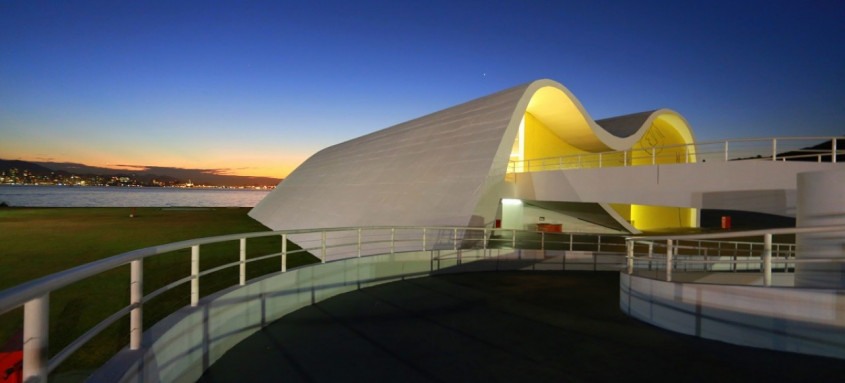 Teatro Popular, onde acontecerá o seminário, está localizado no Centro de Niterói
- Foto: Divulgação Teatro Popular, onde acontecerá o seminário, está localizado no Centro de Niterói