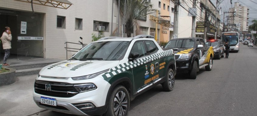 Detidos foram levados para a Guarda Municipal para a 72ª DP (Mutuá)

