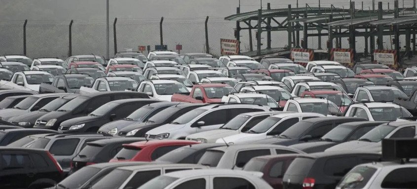 Atividades da indústria dirigidas para a produção de veículos automotores, reboques e carrocerias cresceram 12% em julho