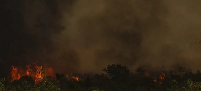 Mudança de tempo no Sudeste do país ajudou a acabar com o fogo que consumia parte da vegetação do Parque Nacional da Serra dos Órgãos - Foto: Marcelo Camargo/Agência Brasil Mudança de tempo no Sudeste do país ajudou a acabar com o fogo que consumia parte da vegetação do Parque Nacional da Serra dos Órgãos