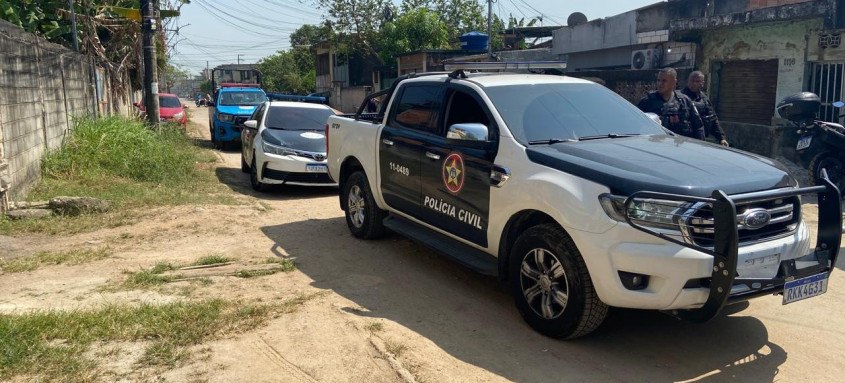 De acordo com a Polícia Civil, estão sendo cumpridos 16 mandados de prisão e 12 de busca e apreensão contra suspeitos de integrar a quadrilha - Foto: Divulgação De acordo com a Polícia Civil, estão sendo cumpridos 16 mandados de prisão e 12 de busca e apreensão contra suspeitos de integrar a quadrilha
