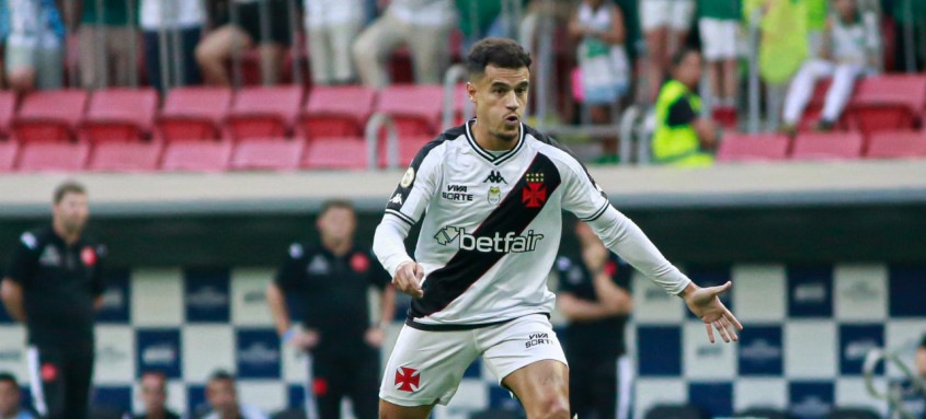 Philippe Coutinho deve começar como titular o duelo contra o Atlético-MG pela Copa do Brasil - Foto: Matheus Lima/Vasco Philippe Coutinho deve começar como titular o duelo contra o Atlético-MG pela Copa do Brasil