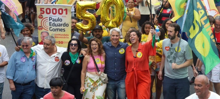 Além da classe artística, Talíria Petrone também tem o apoio de grandes expoentes da esquerda, como Alessandro Molon, que foi o candidato mais votado para o senado em Niterói nas últimas eleições - Foto: Divulgação Além da classe artística, Talíria Petrone também tem o apoio de grandes expoentes da esquerda, como Alessandro Molon, que foi o candidato mais votado para o senado em Niterói nas últimas eleições