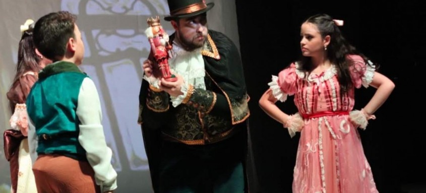 Musical infantil Quebra Nozes terá duas sessões neste sábado no Theatro Municipal de Niterói - Foto: Divulgação Musical infantil Quebra Nozes terá duas sessões neste sábado no Theatro Municipal de Niterói