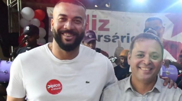 Otávio Ribeiro Santos e Rodrigo Neves
